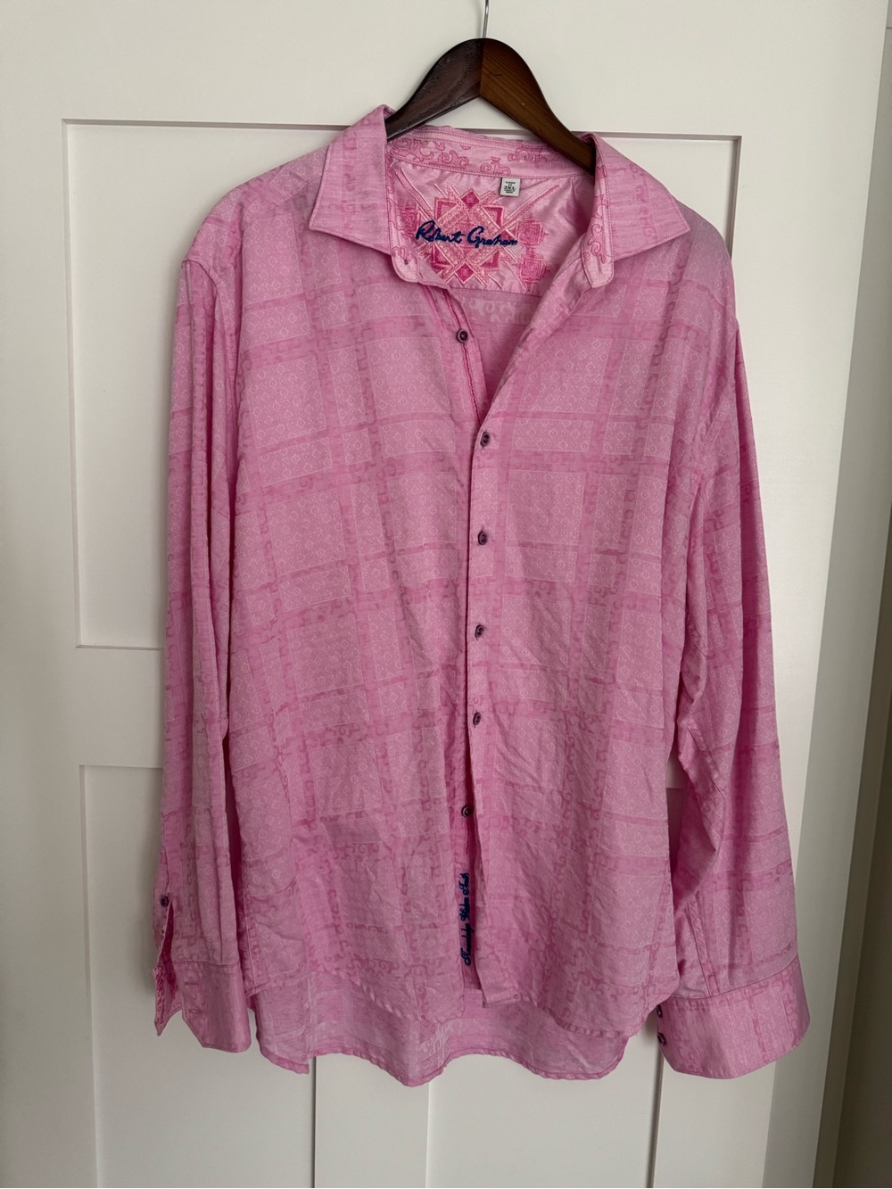 Robert Graham Pink Patterned Long-Sleeve Button-Down Shirt